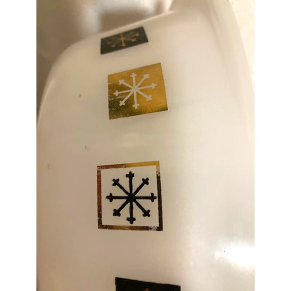 Mid Century STARBURST Baking Dish - MCM Atomic Casserole Glass Bowl - Picture 3 of 7